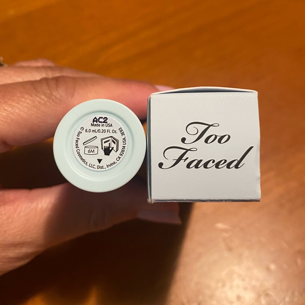 Too Faced Shadow Insurance Eye Shadow Primer - Picture 8 of 15